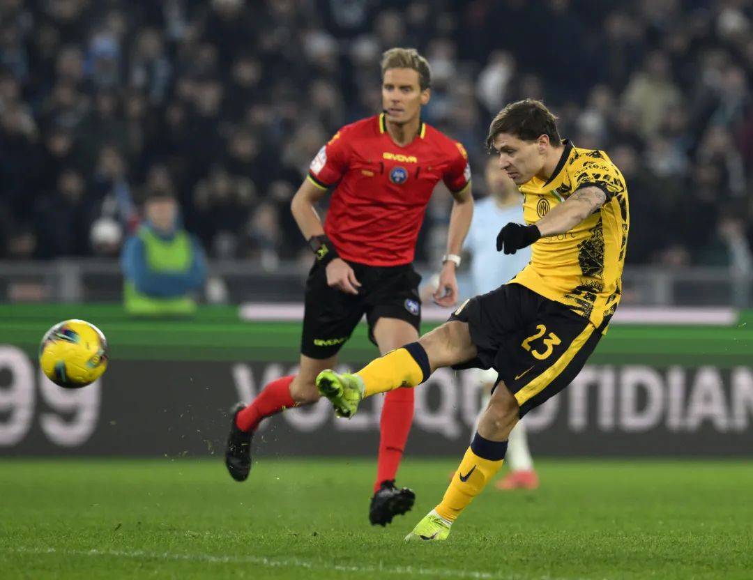 开云体育下载-包含球员技高一筹，神奇进球，助球队取得胜利的词条