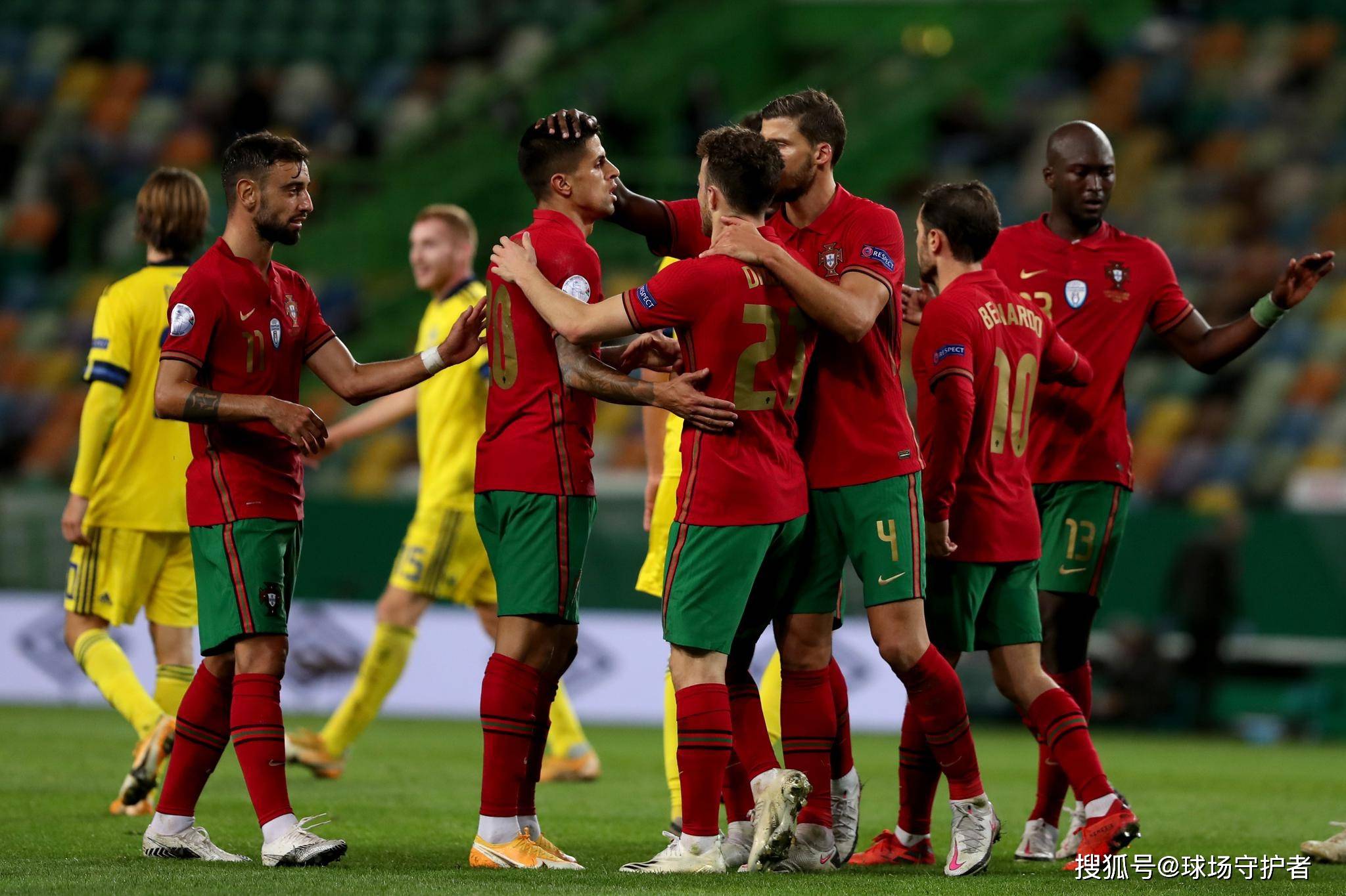 开云体育-欧国联比赛吸引全球关注豪强抢夺冠军