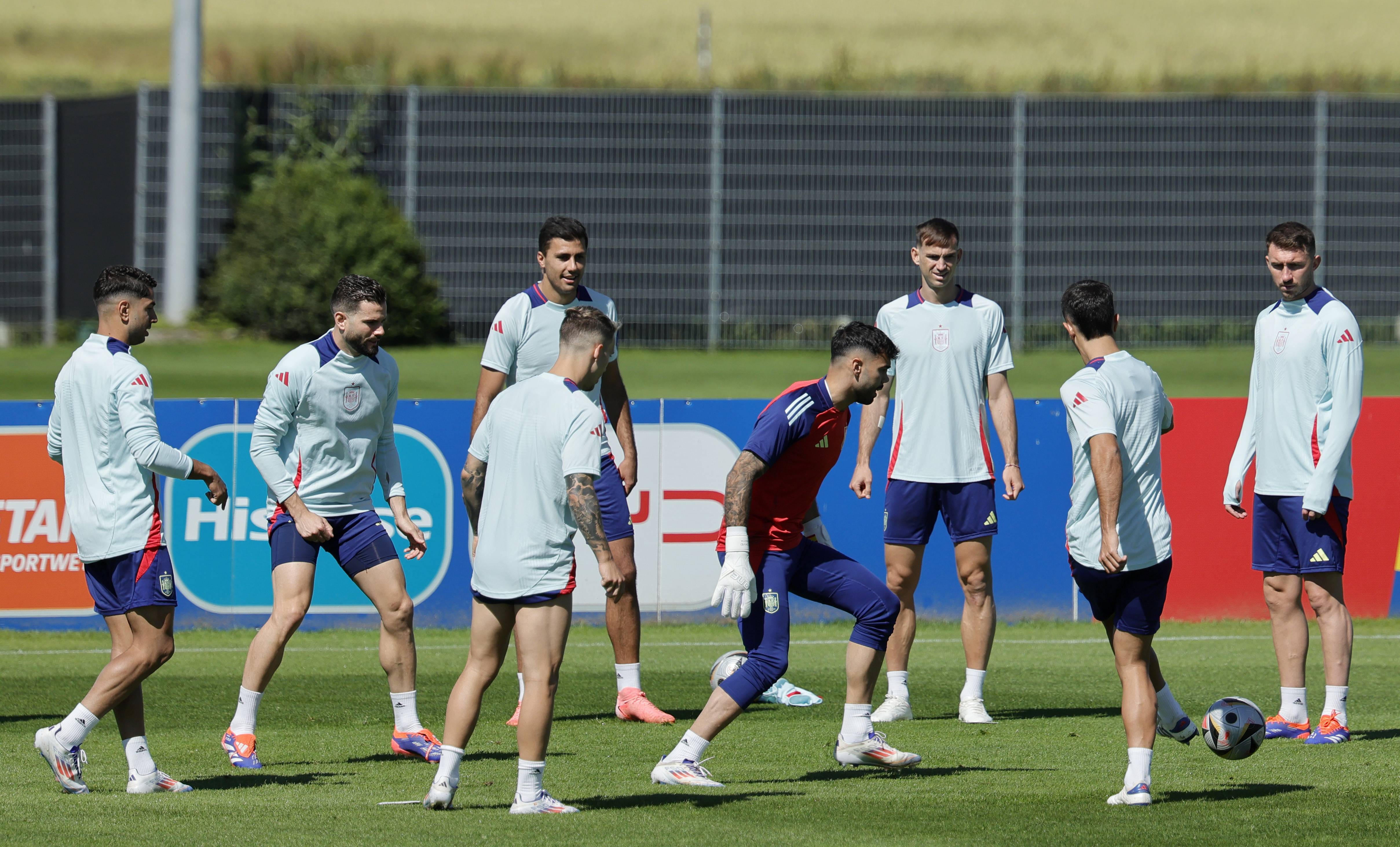 开云体育入口-包含西班牙力擒瑞典，提前获得欧锦赛席位的词条