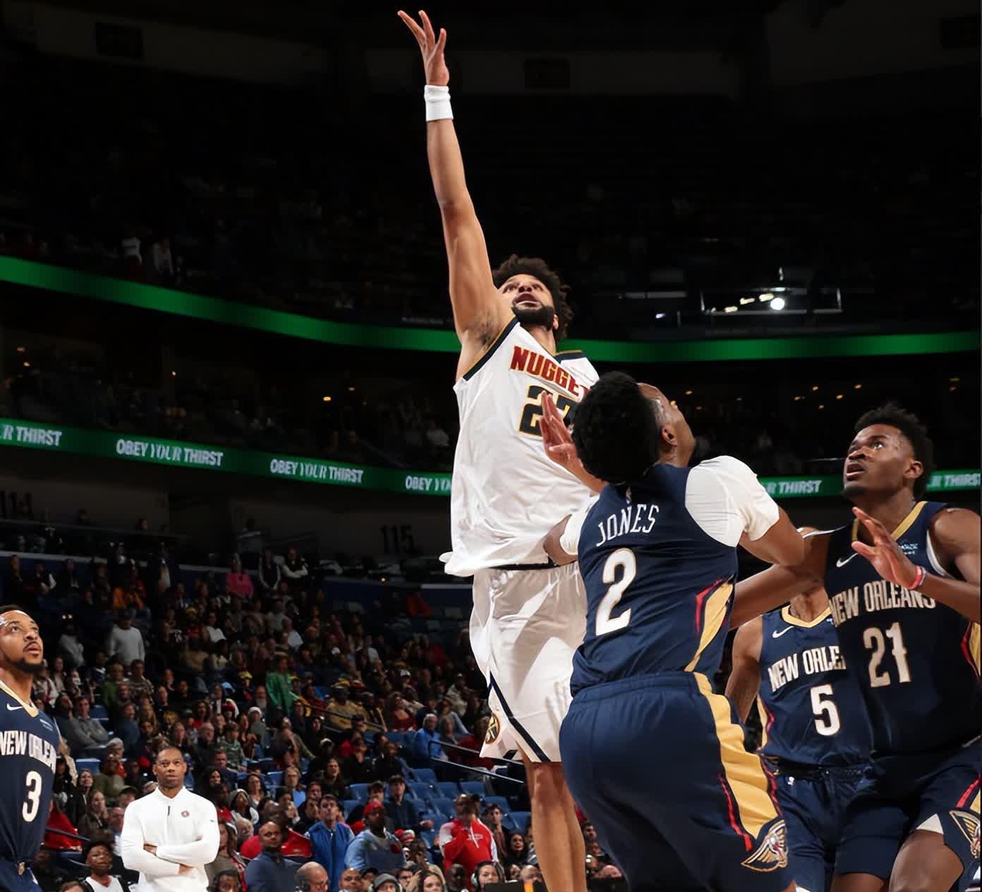 包含鹈鹕队客场惨败，主教练喊话队员的词条