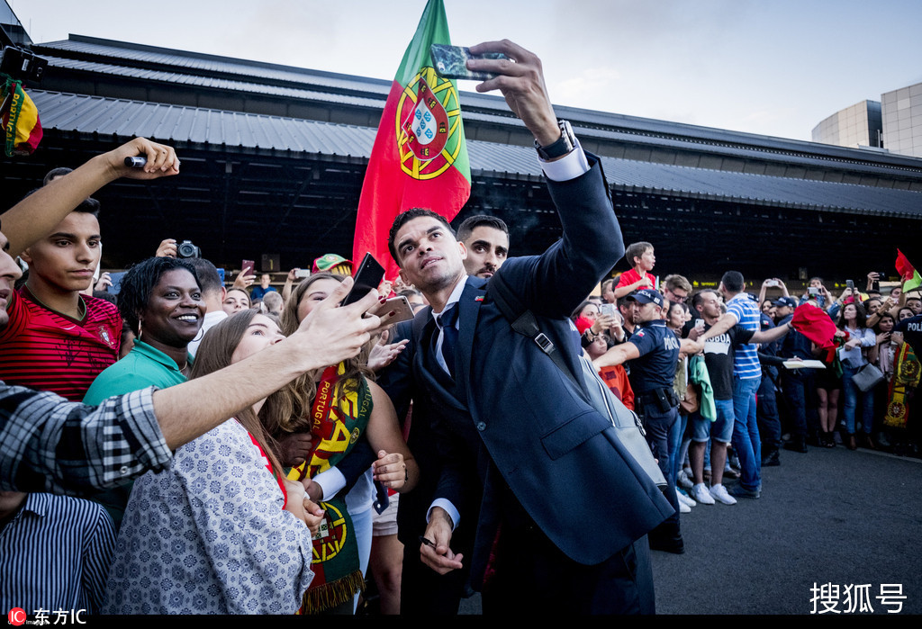 开云体育下载-葡萄牙篮球锦标赛：里斯本队登顶