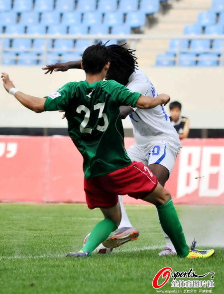 包含沈阳东进队员迎战自信，目标清晰努力拼搏的词条