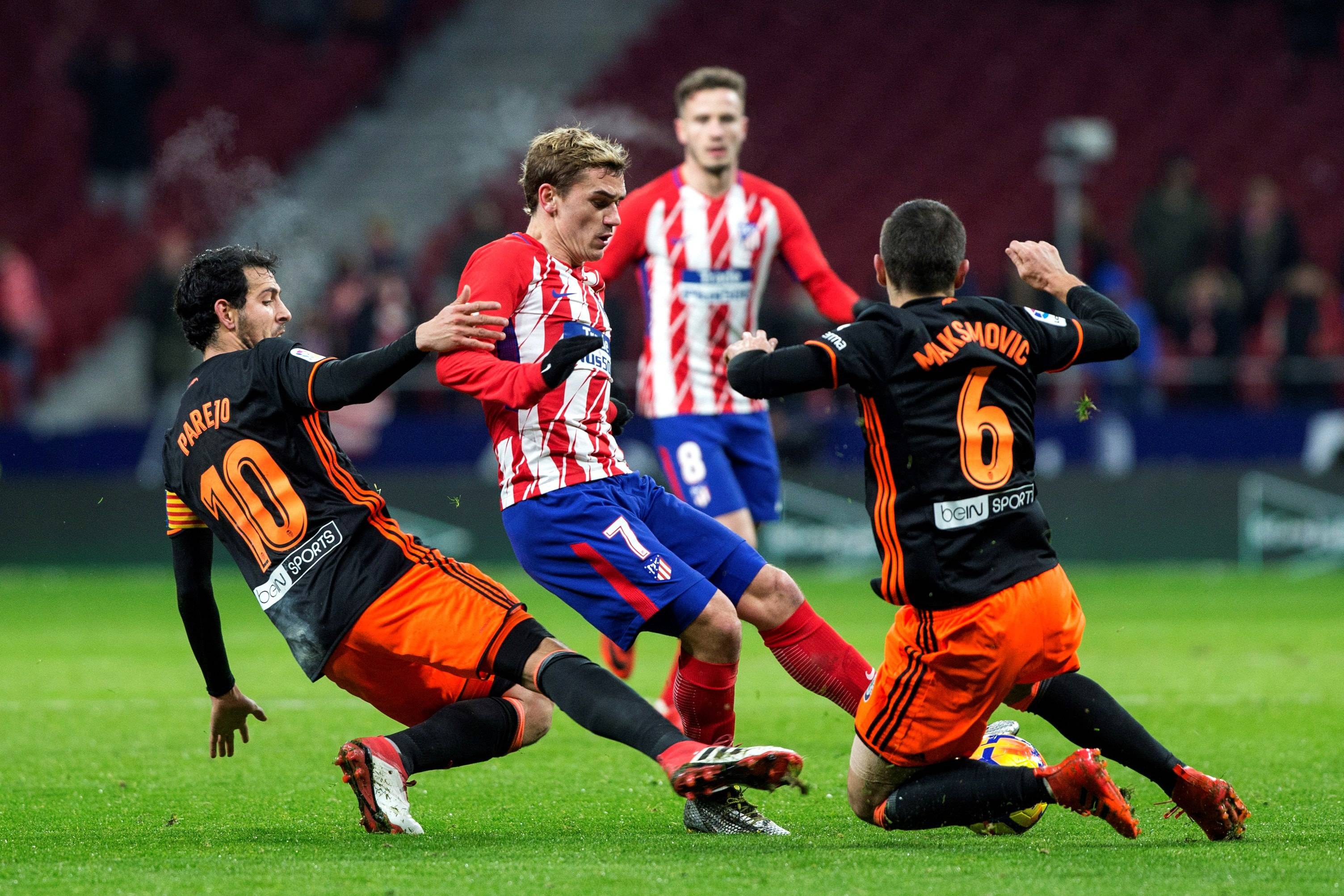 开云APP-包含意大利顶级联赛黑马球队表现不俗，球迷沸腾欢呼的词条