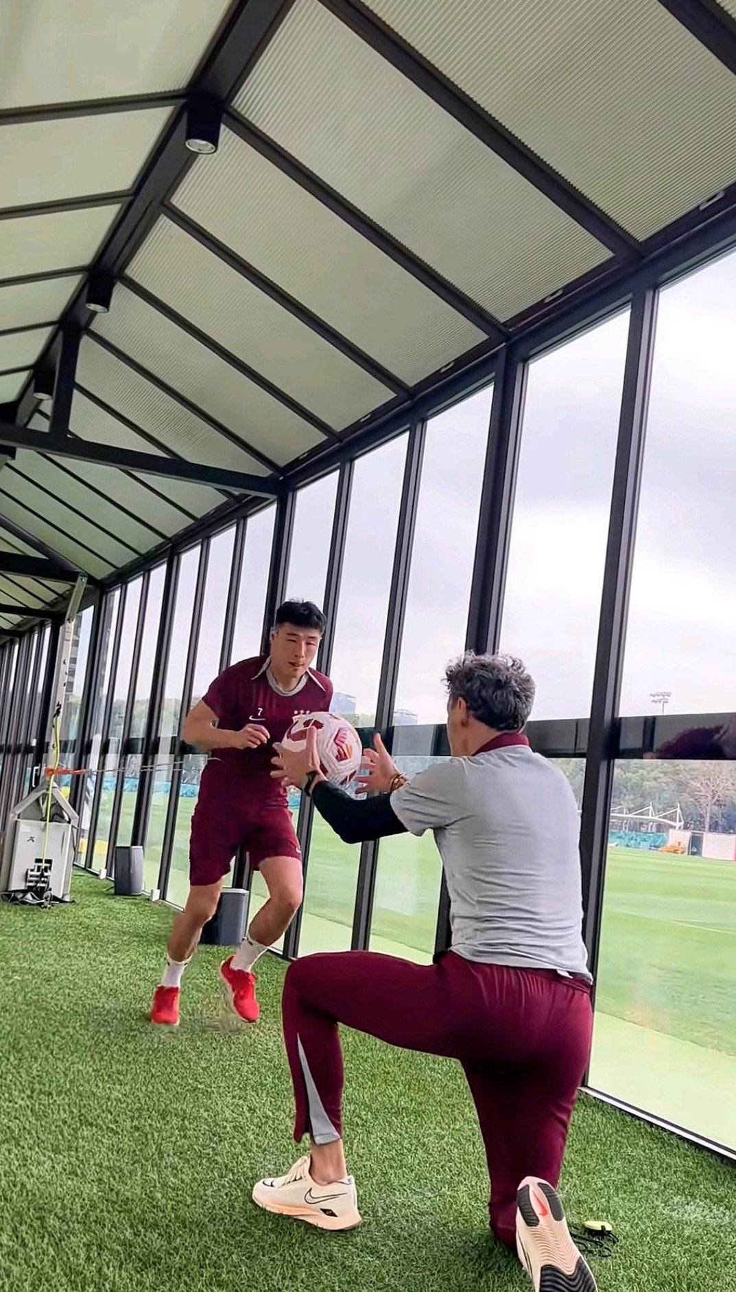 上港队球员伤愈复出，迎接下一战！