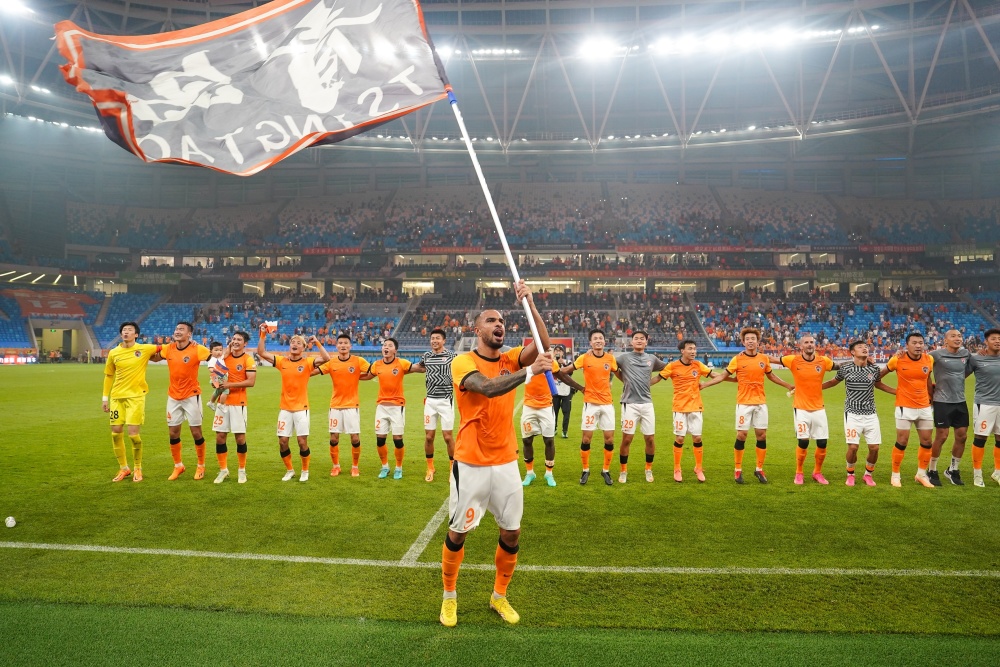 东方球队在国际足球赛事中实现突破