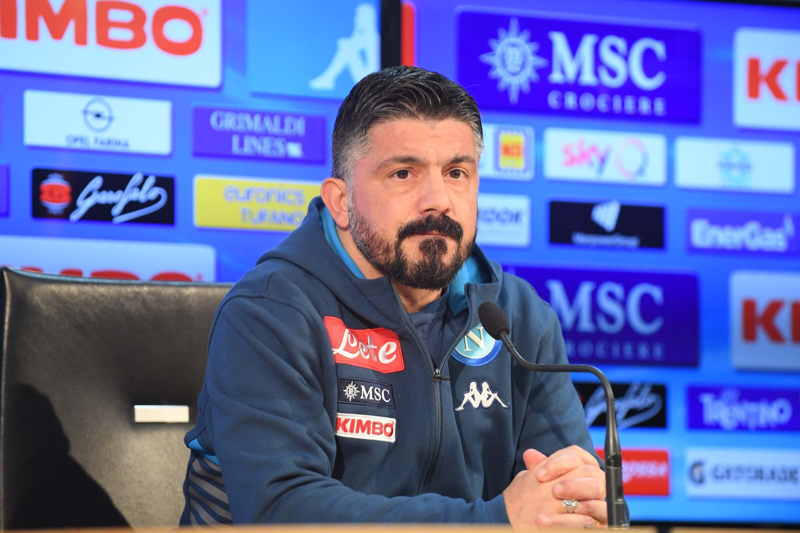 开云体育平台APP-那不勒斯客场大胜，重拾信心