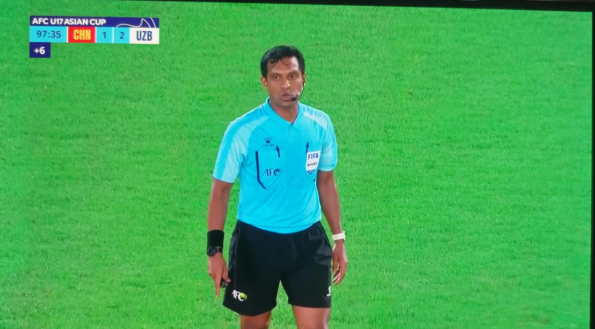 开云APP-乌拉圭主教练喜悦微笑备战下赛季计划满满的简单介绍