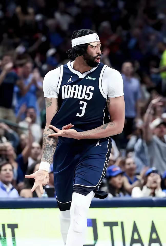 开云官网-快船险胜独行侠，实力暴露不足