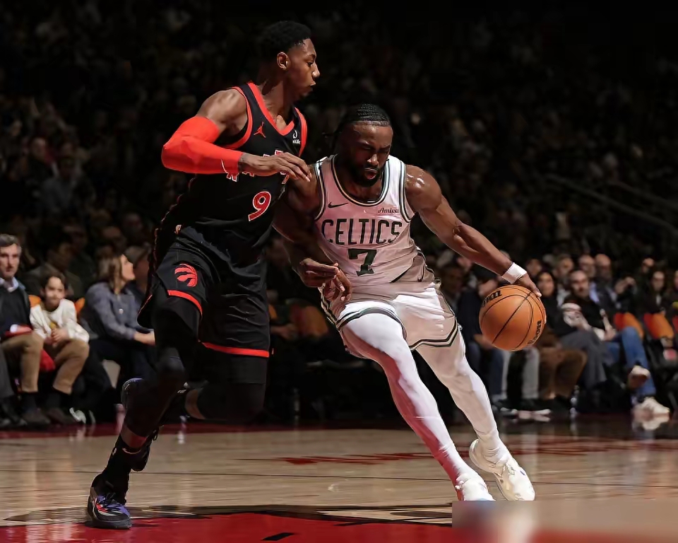 凯尔特人不敌猛龙，遭遇两连败