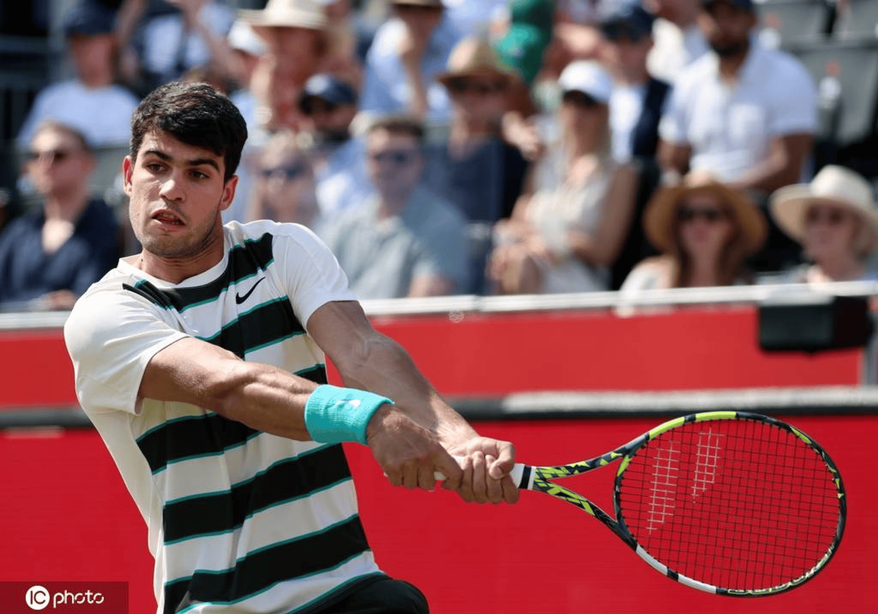 法网鏖战戴维斯杯，阿尔卡拉斯扛起全队