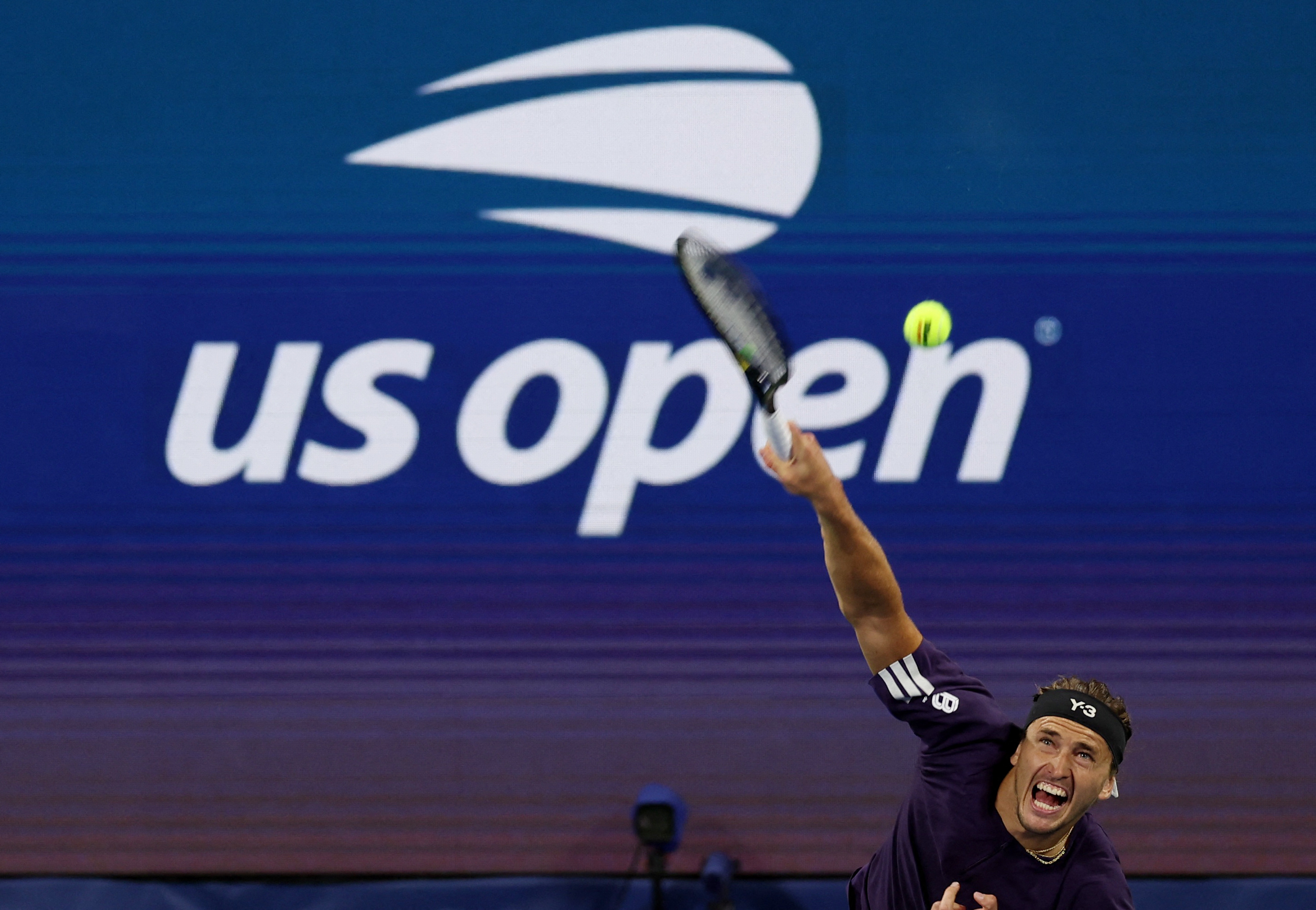 法网完胜美网，兹维列夫刷新纪录