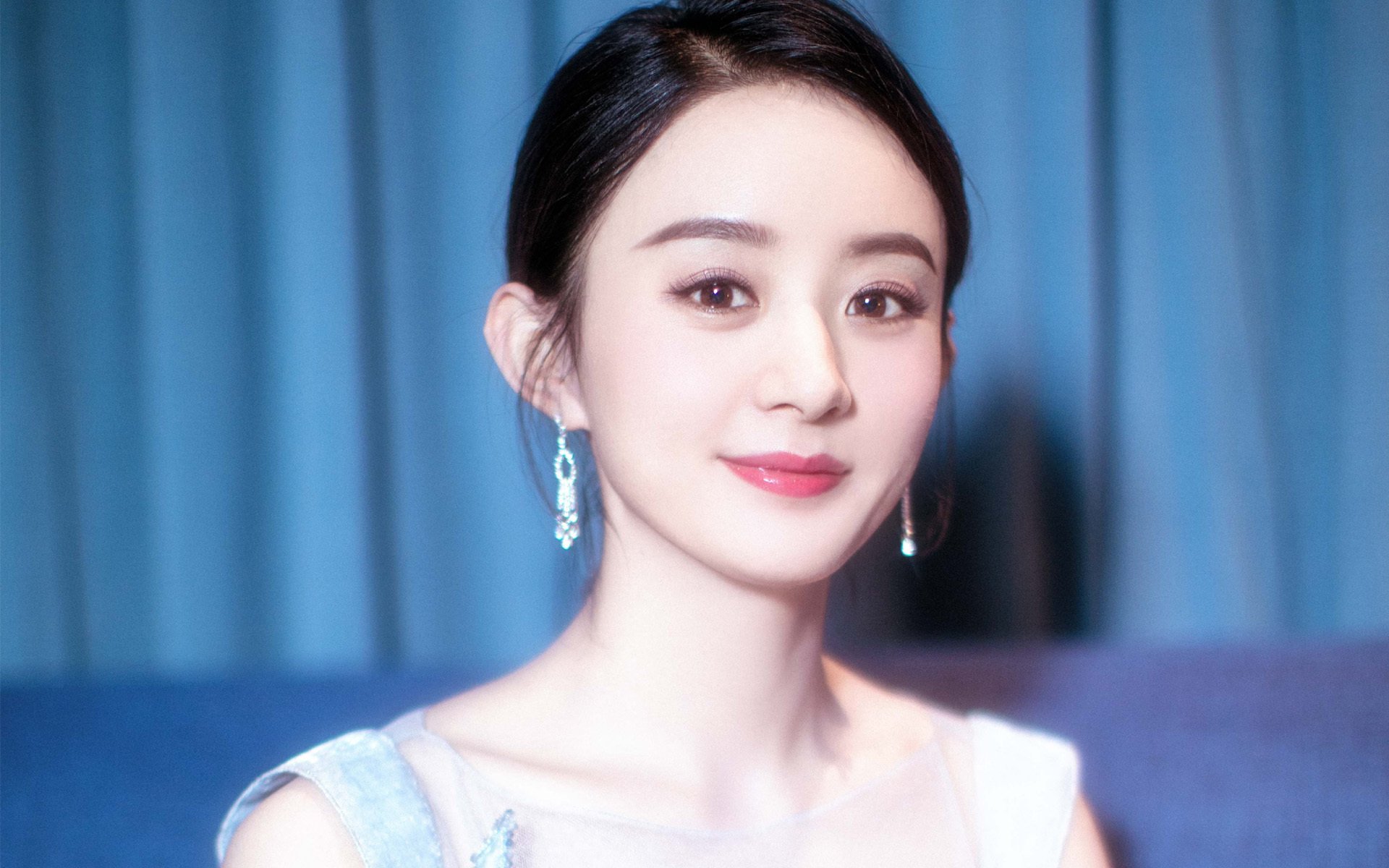 开云体育APP下载-湖人制霸鹈鹕展统治力，范弗利特硬仗之王显本色