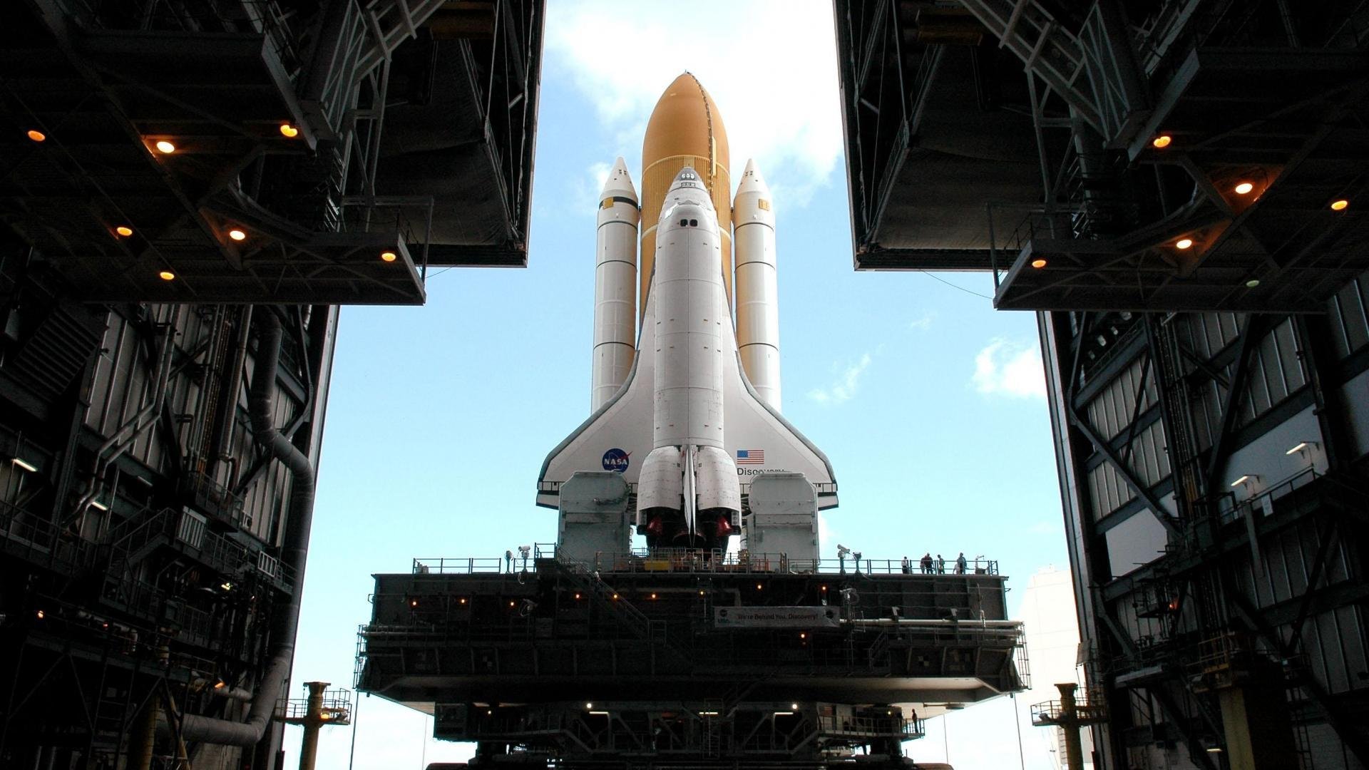 欧冠淘汰赛之夜，克瓦拉茨赫利亚的压制级闪耀